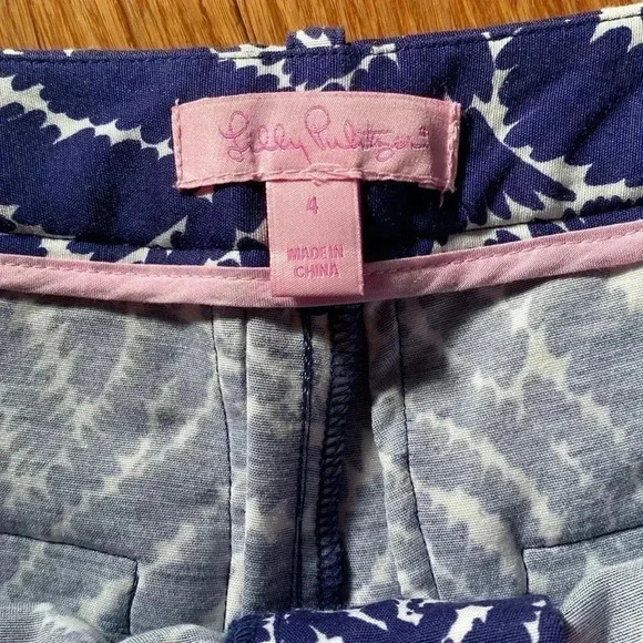 Lilly Pulitzer women’s pants - size 4 - blue/white - pockets - folded hem - Picture 3 of 8